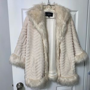 Medium white faux fur coat